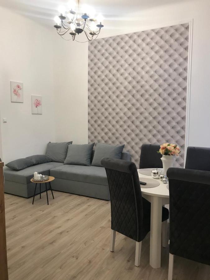 Apartament Mickiewicza - Pkp Station Przemyśl Exterior foto